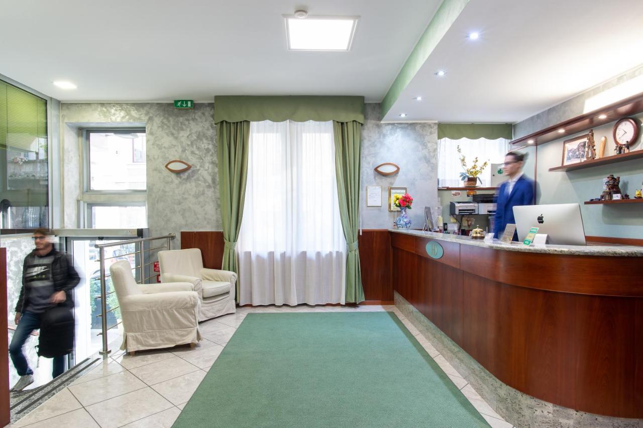 Hotel Dore Мілан Екстер'єр фото